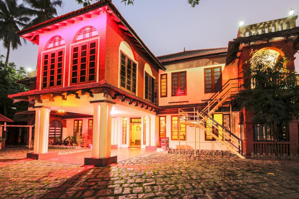 טריואנדרום The Royal Heritage Hotel And Ayurvedic Center מראה חיצוני תמונה