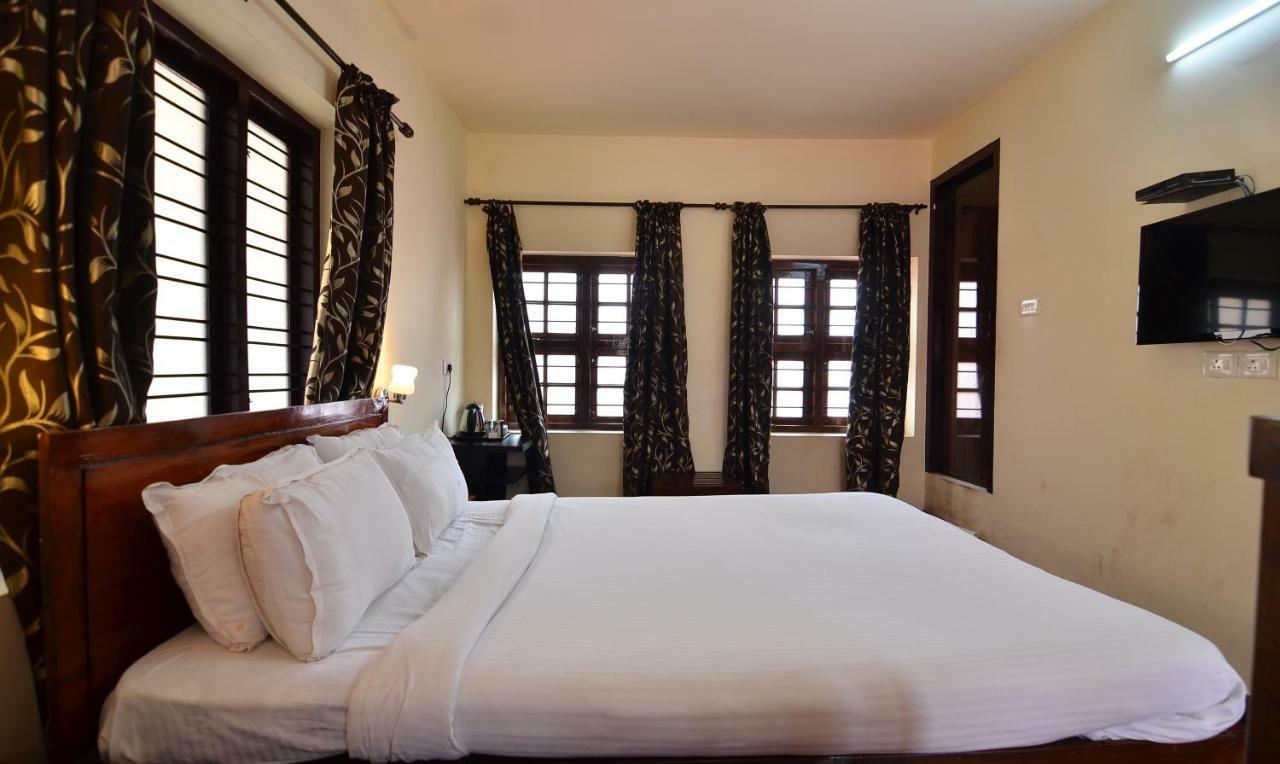 טריואנדרום The Royal Heritage Hotel And Ayurvedic Center מראה חיצוני תמונה