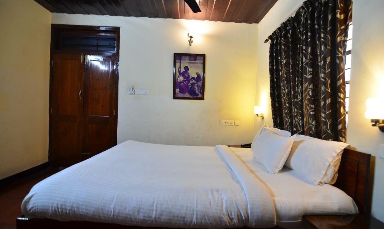 טריואנדרום The Royal Heritage Hotel And Ayurvedic Center מראה חיצוני תמונה