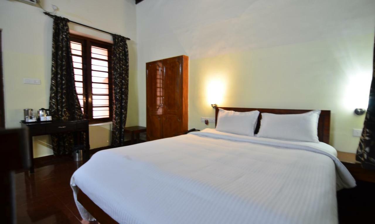 טריואנדרום The Royal Heritage Hotel And Ayurvedic Center מראה חיצוני תמונה